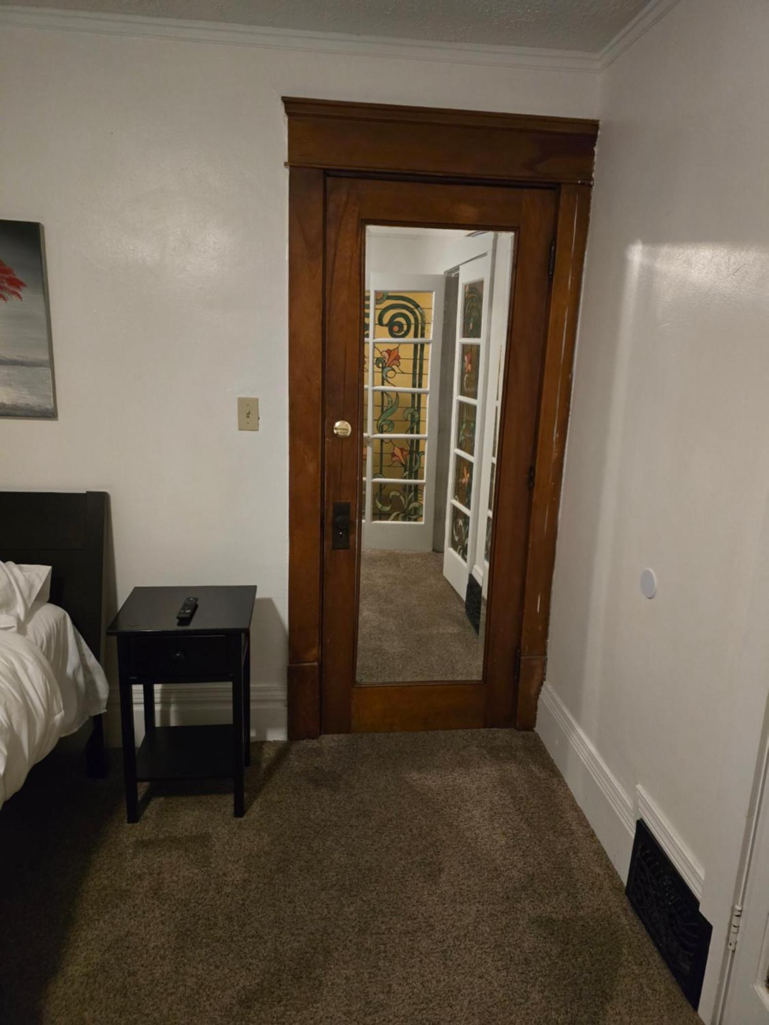 Apartamento Unit 2 At Oilgate At Oakdale Akron Exterior foto