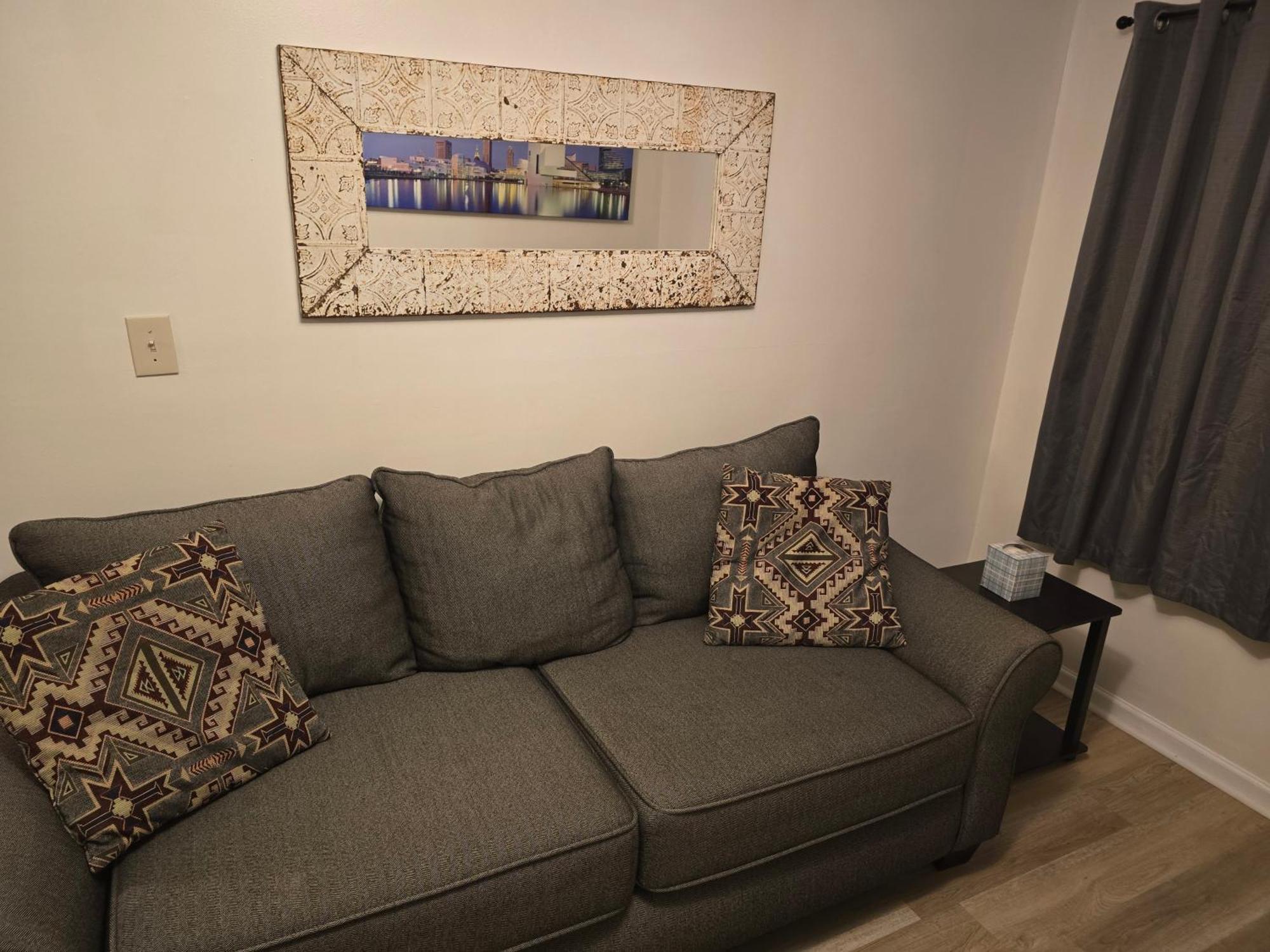 Apartamento Unit 2 At Oilgate At Oakdale Akron Exterior foto